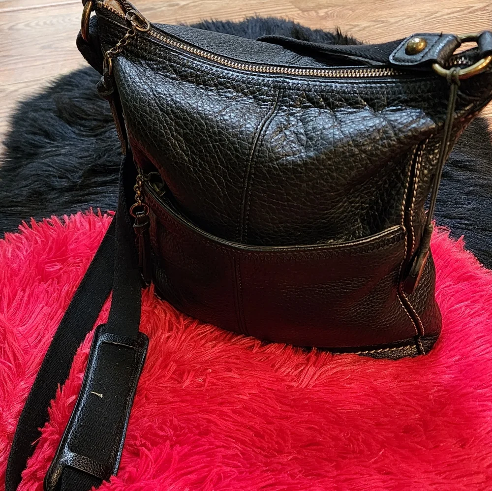 Vintage The Sak Black Pebbled Leather Hobo Crossbody Shoulder Bag